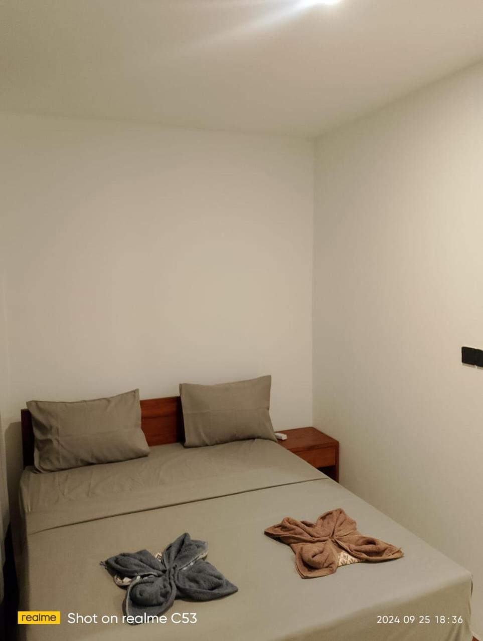The Corner Homestay Kuta  Buitenkant foto