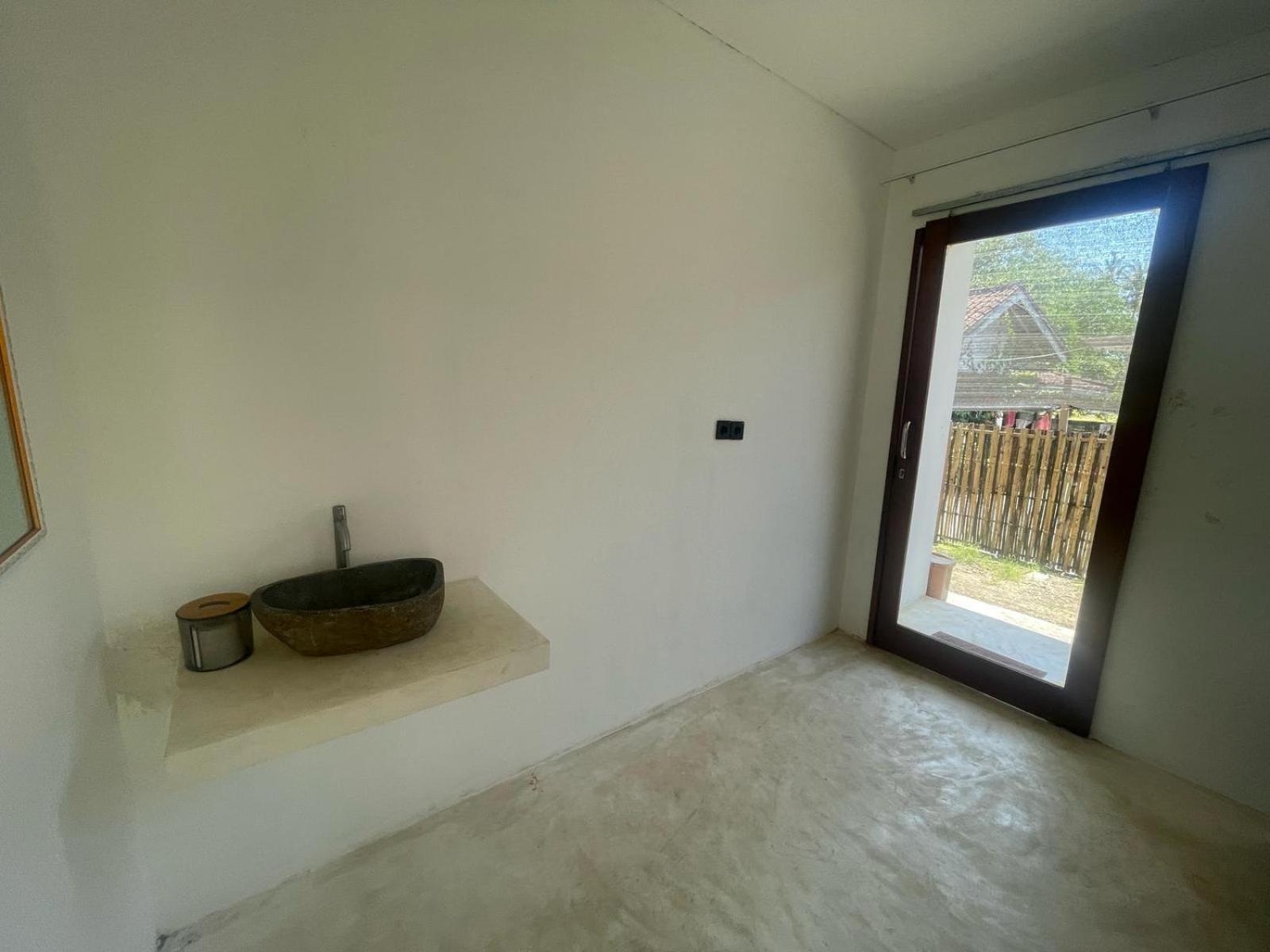 The Corner Homestay Kuta  Buitenkant foto